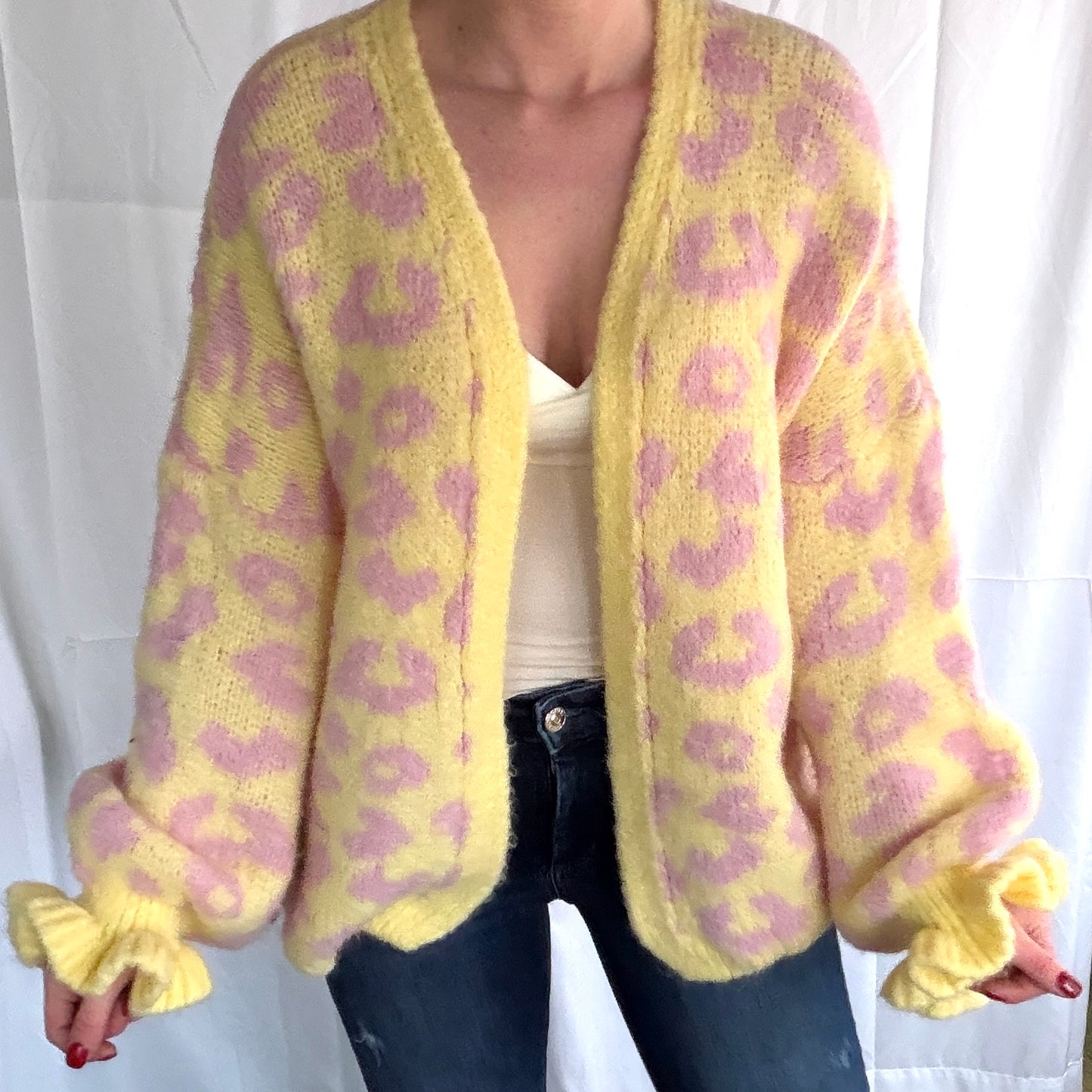 Flauschiger Leo Cardigan Alexandra - Feinraummode