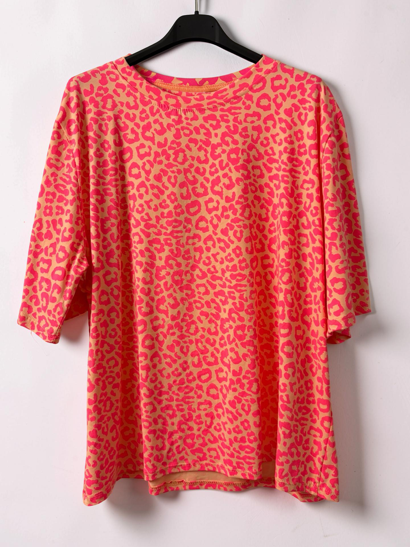 Leo T-Shirt in knalligem Orange