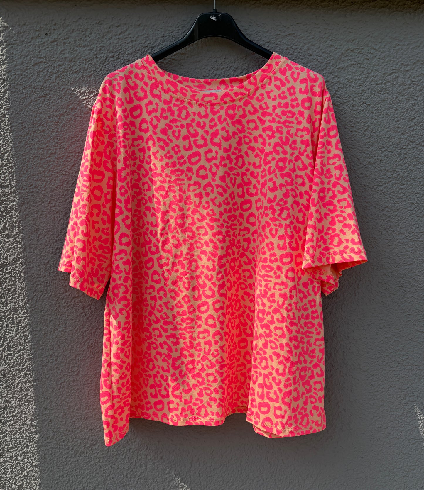 Leo T-Shirt in knalligem Orange