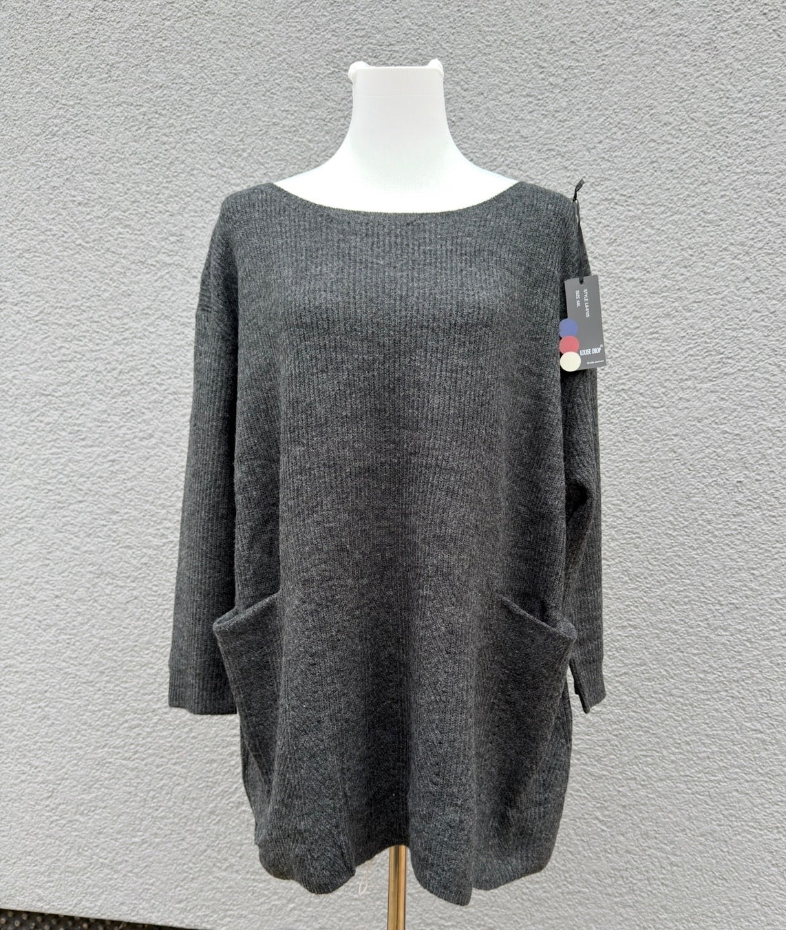 Pullover mit 2 Taschen - Feinraummode