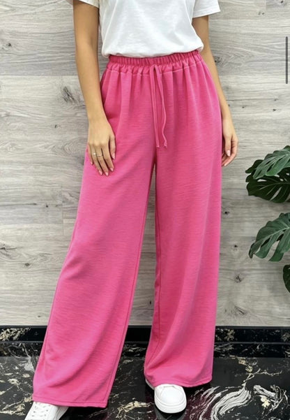 Wide Leg Hose in knalligem Pink