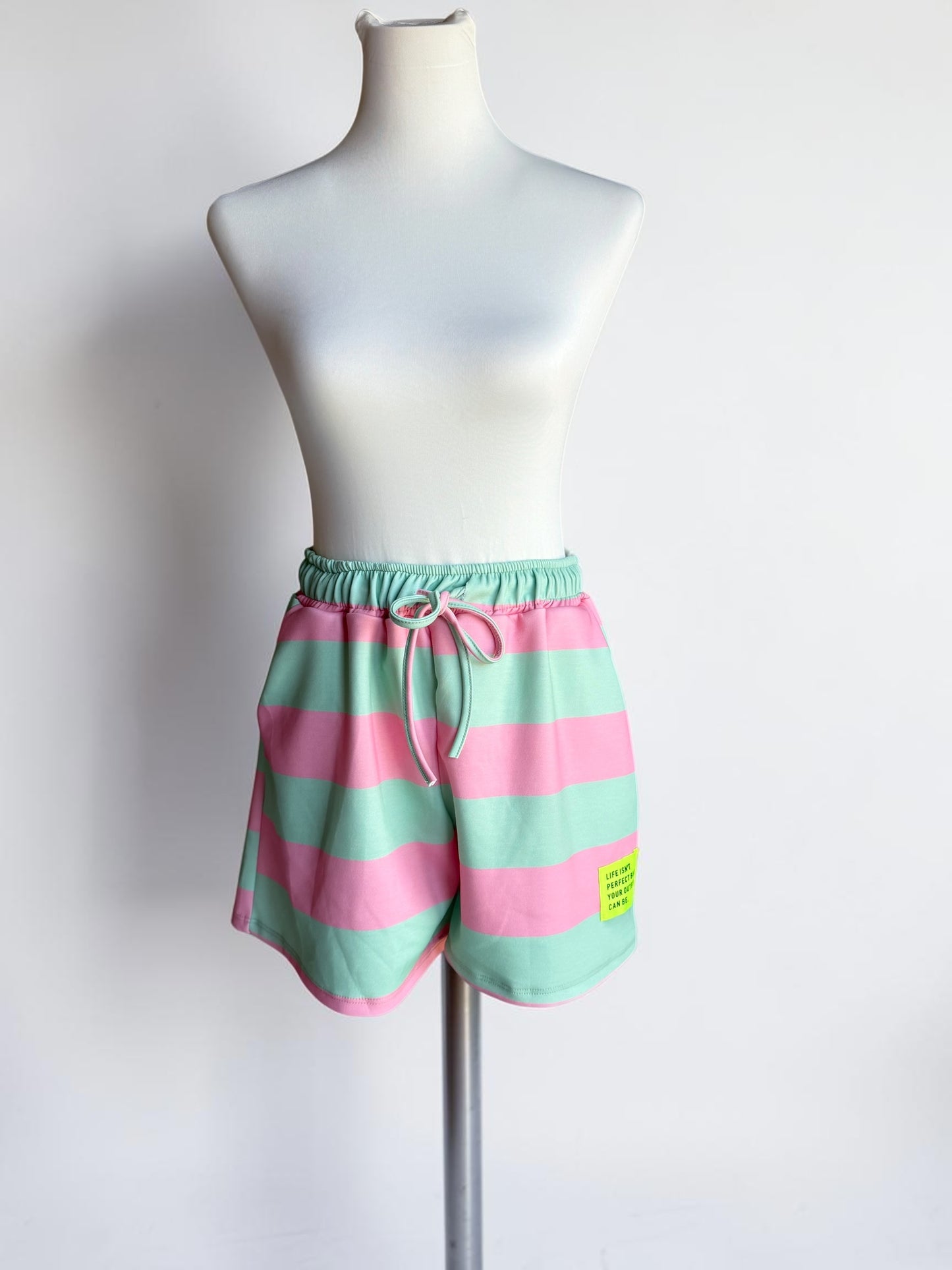Kurzes Oversized Lounge-Set „Summer Stripes“