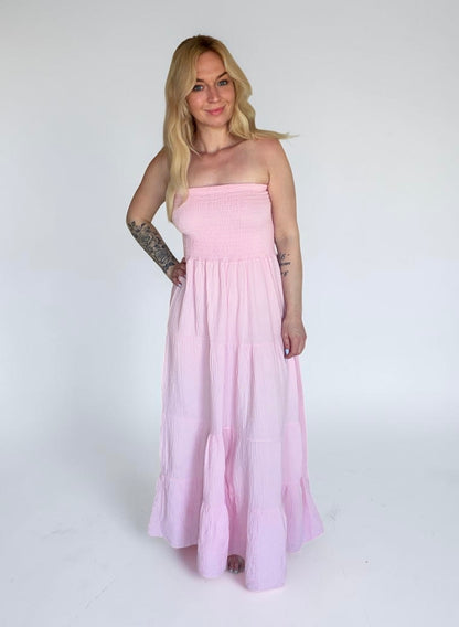 Trägerloses Musselin-Maxikleid „Basic Summer“ – Gesmoktes Bandeaukleid