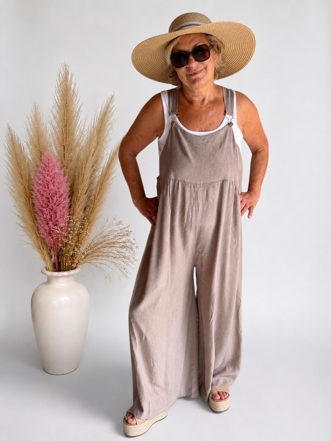 Lässiger Damen Jumpsuit – weiter Overall mit verstellbaren Trägern und Palazzo-Bein