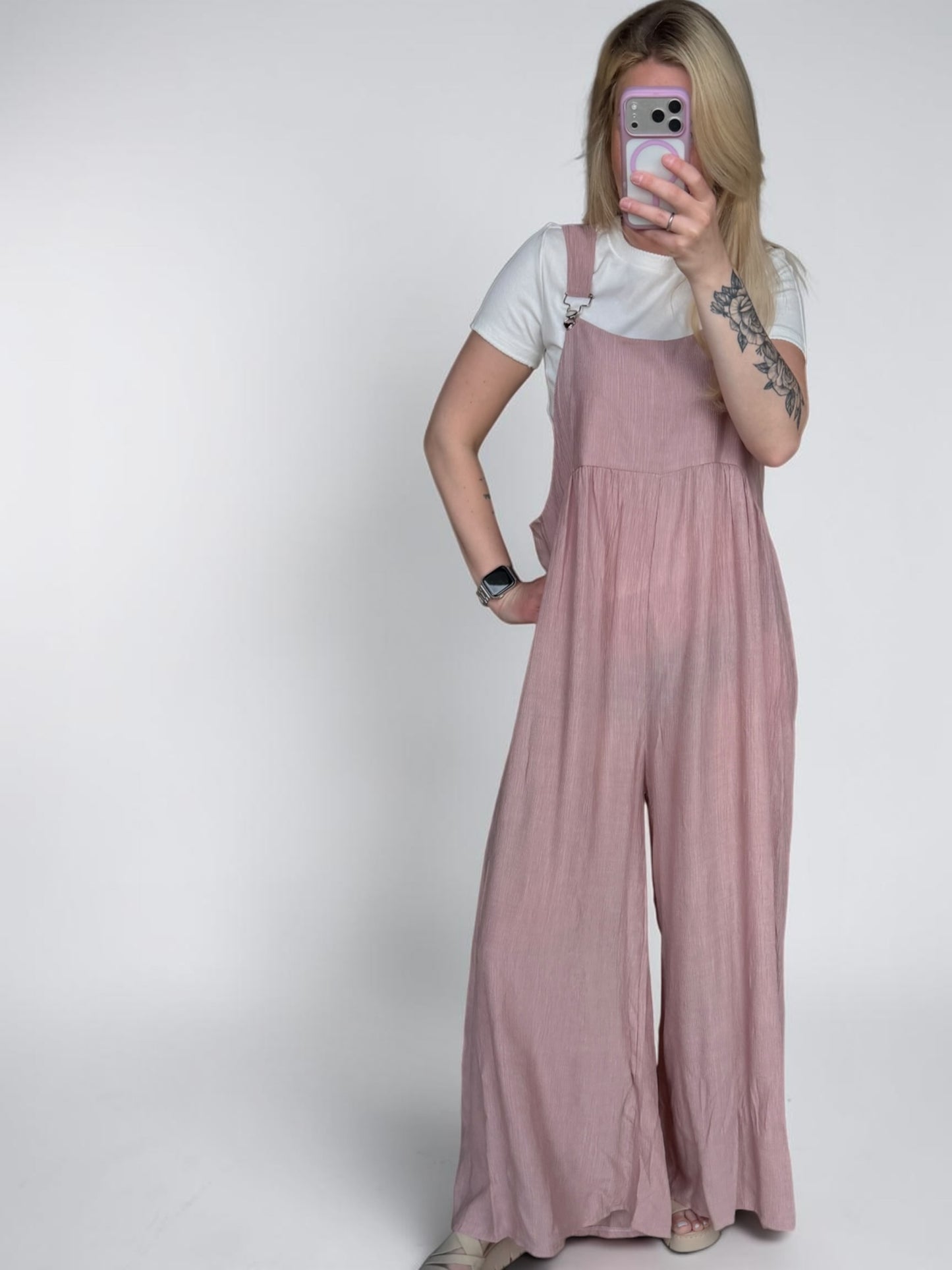 Lässiger Damen Jumpsuit – weiter Overall mit verstellbaren Trägern und Palazzo-Bein