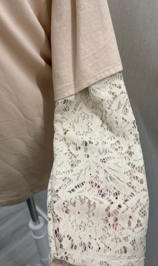 Shirt mit Spitzenärmeln Emma - Feinraummode