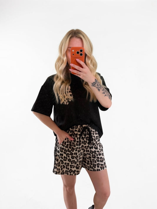 Lässiges Leo-Print Lounge-Set „Wild Comfort“