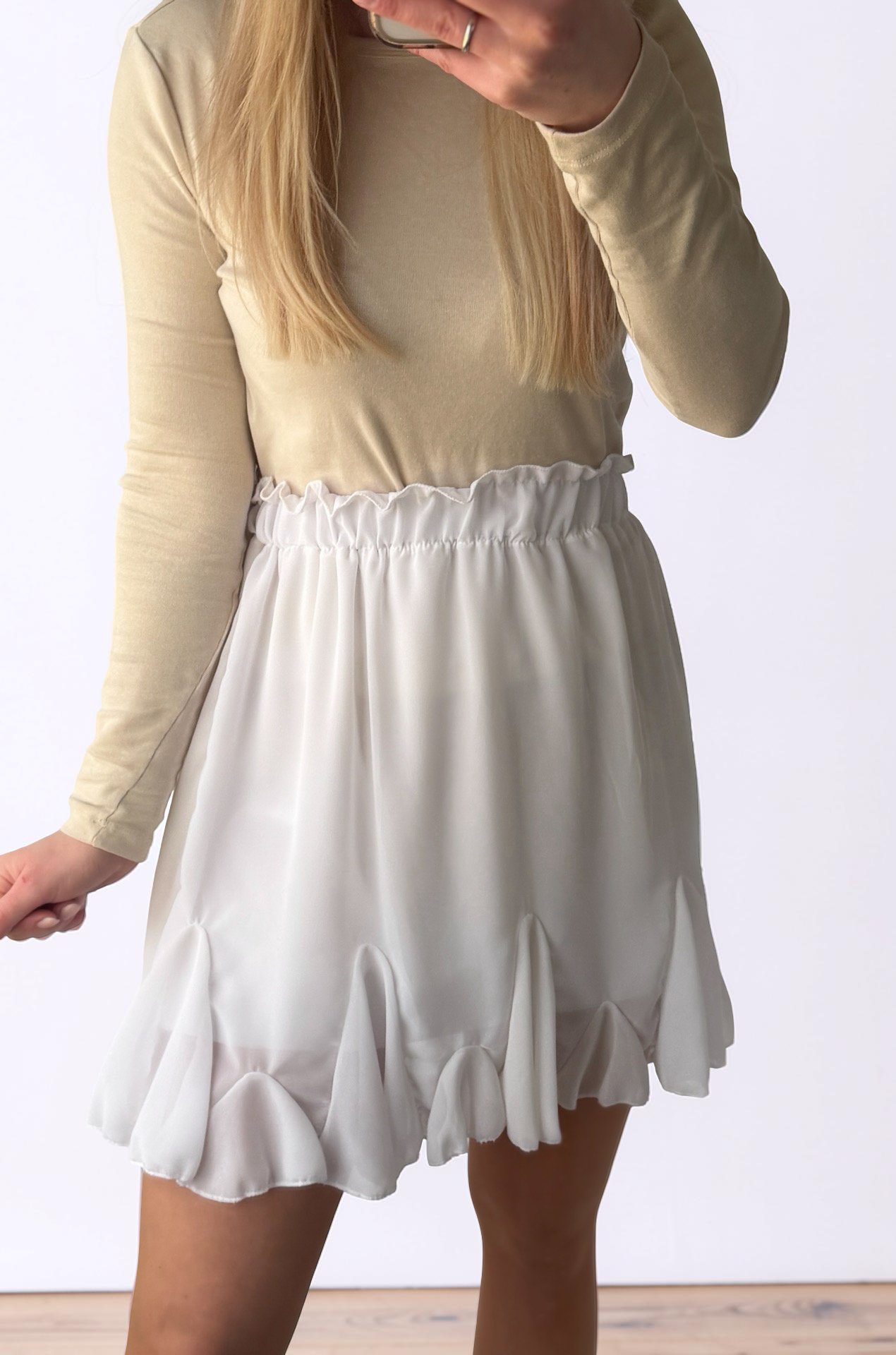 Volant Rock in weiß