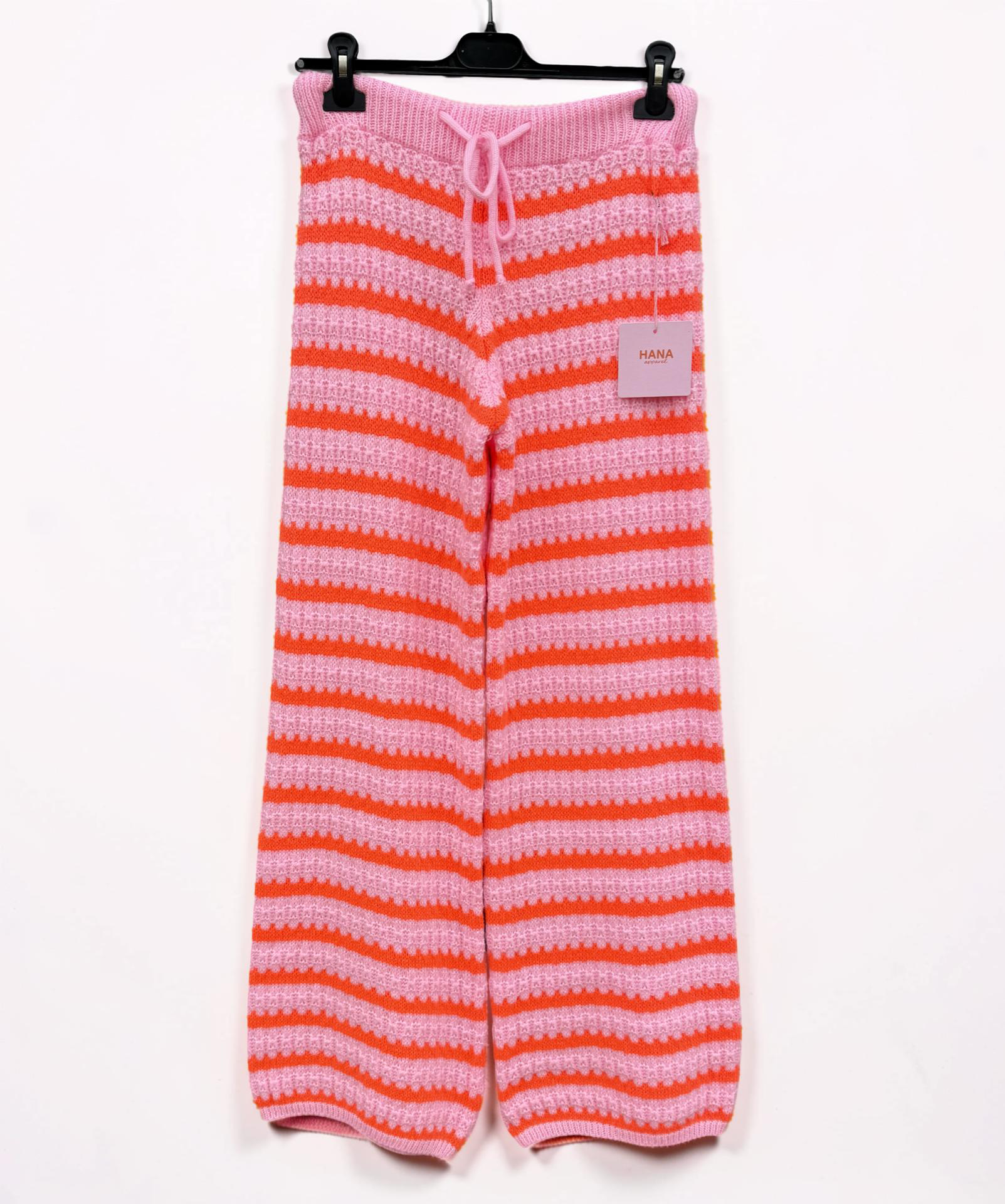 Kuschelig gestreifte Strickhose im Wellen-Look – Pink & Orange