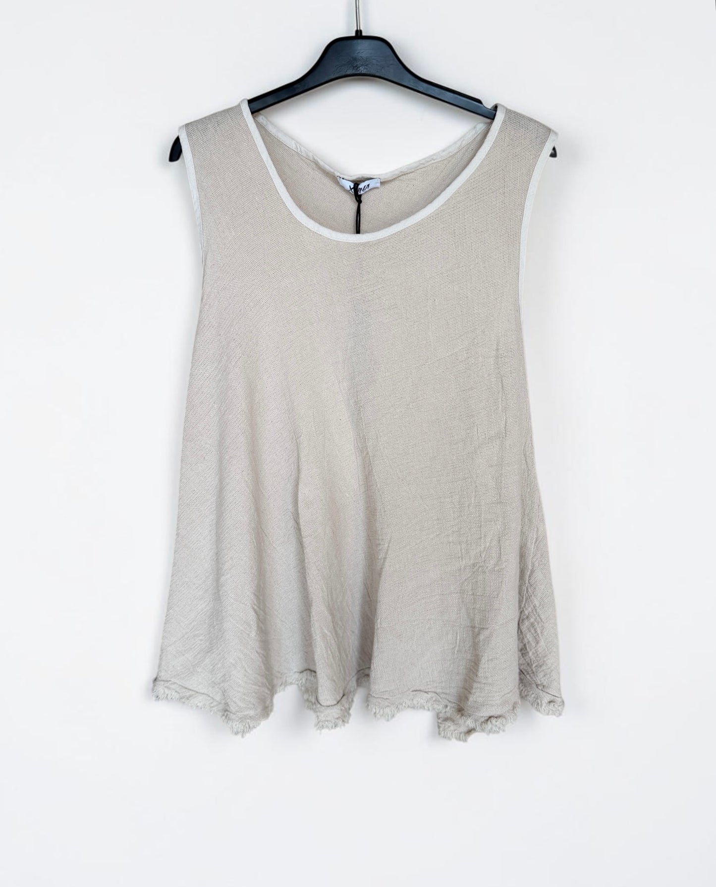 Luftiges Leinen-Top in A-Linie mit Fransenabschluss – lockeres Damen Sommeroberteil in Naturbeige